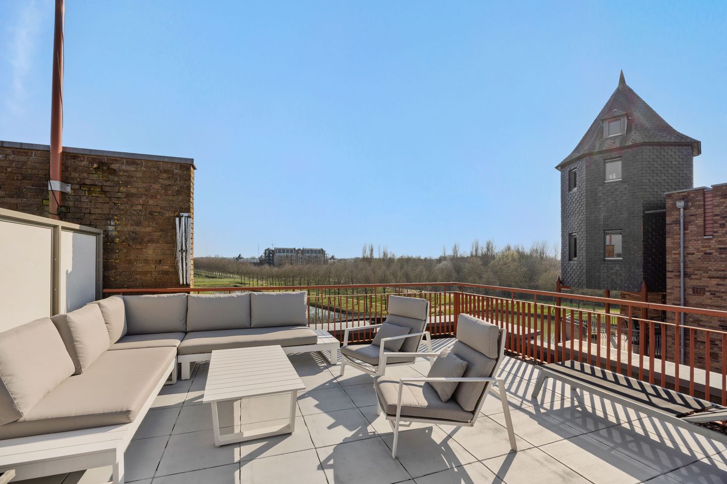 Photo 34 of Leliënhuyze 29