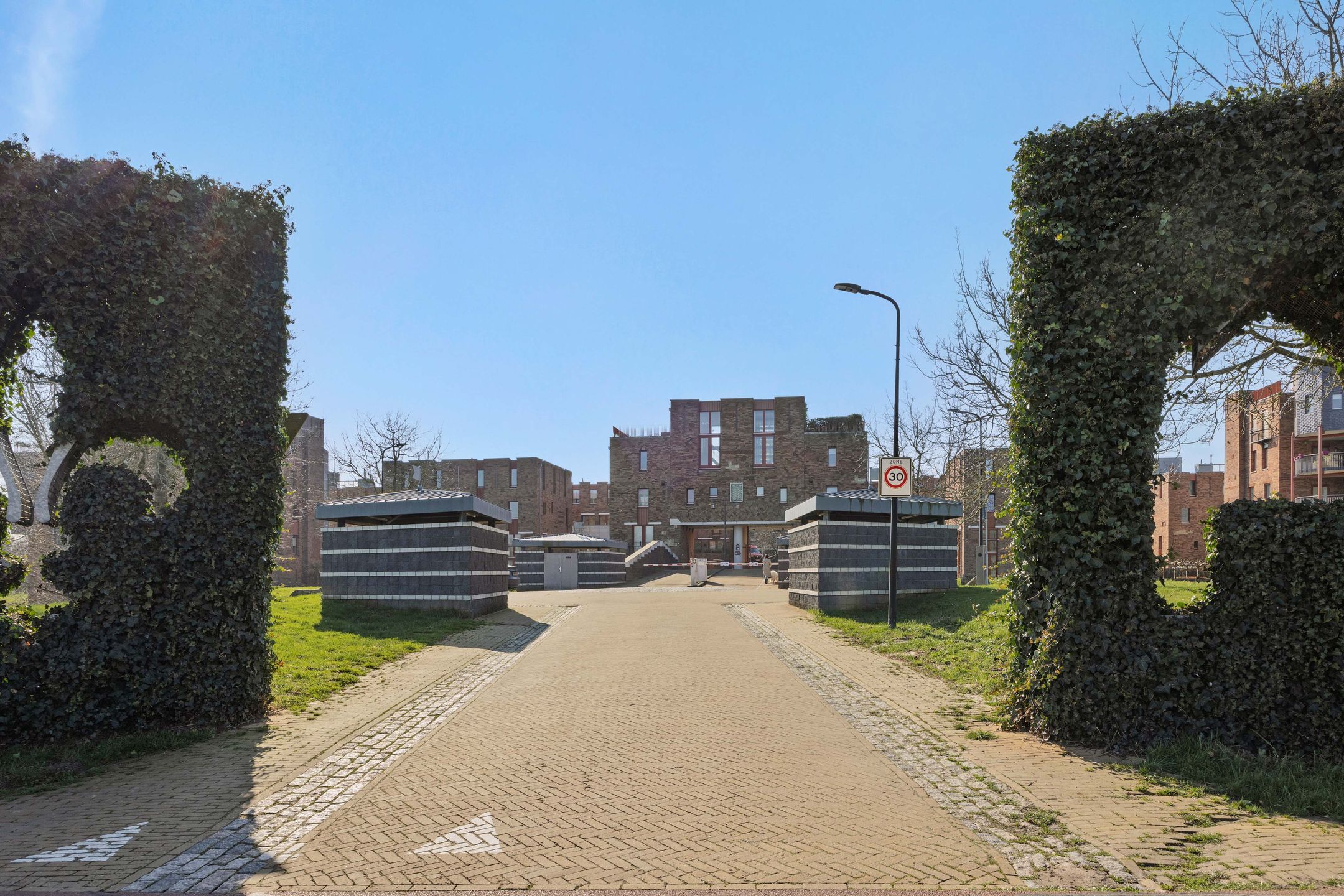 Photo 45 of Leliënhuyze 29