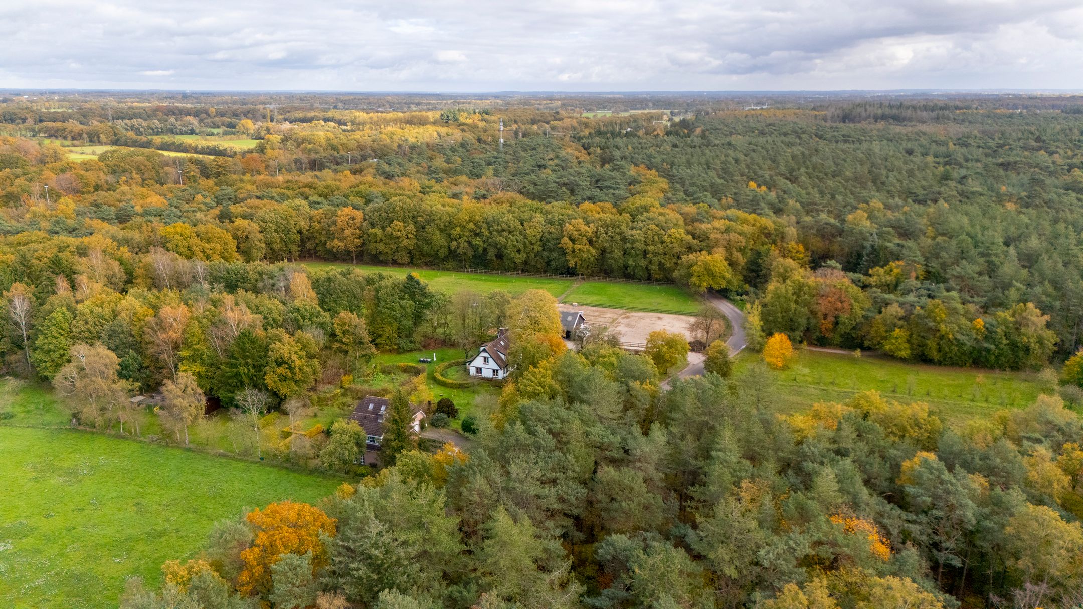 Country Estate with Panoramic Views in Maarsbergen Forest Area — 36