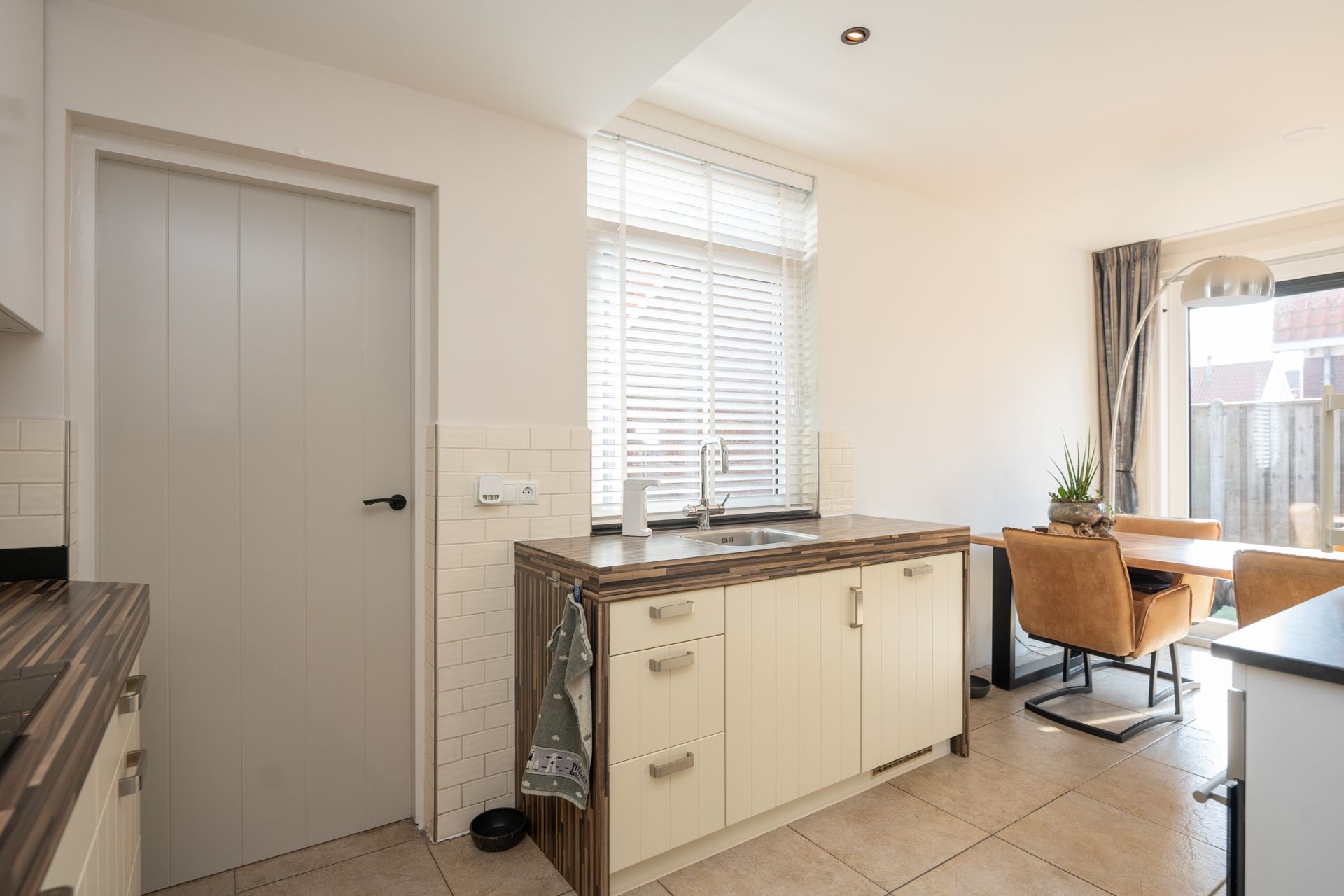 Foto 15 van De Houtmanstraat 57