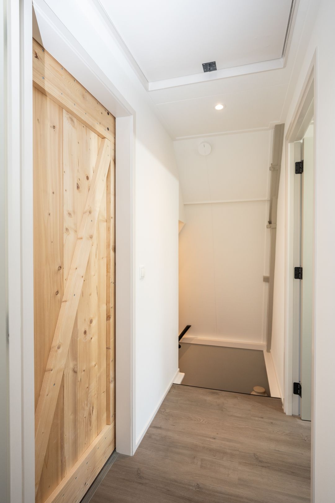 Foto 32 van De Houtmanstraat 57