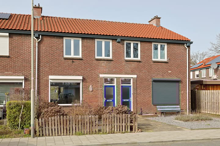 Foto 5 van Klaproosstraat 3