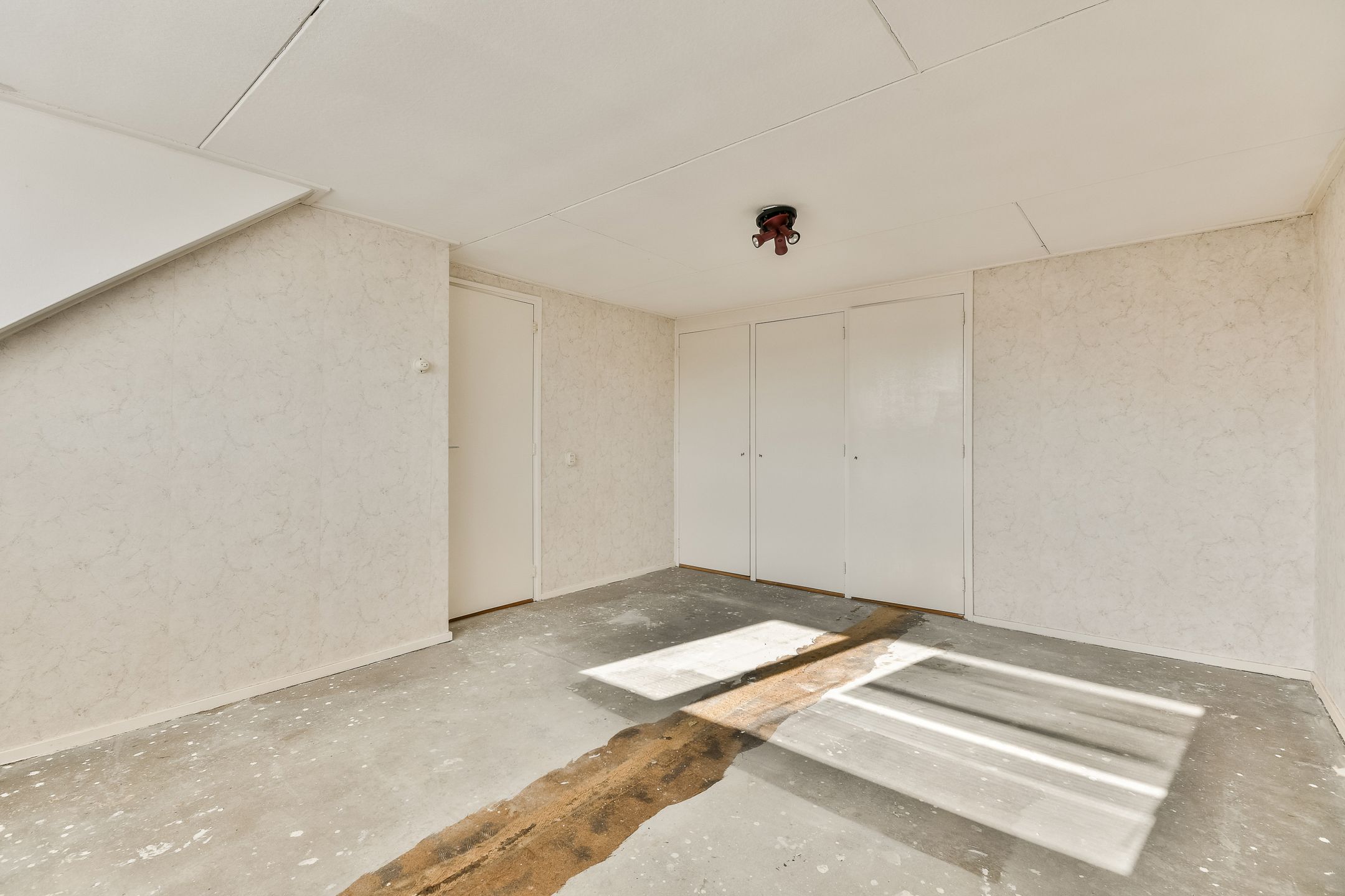 Foto 21 van Roerdompstraat 12