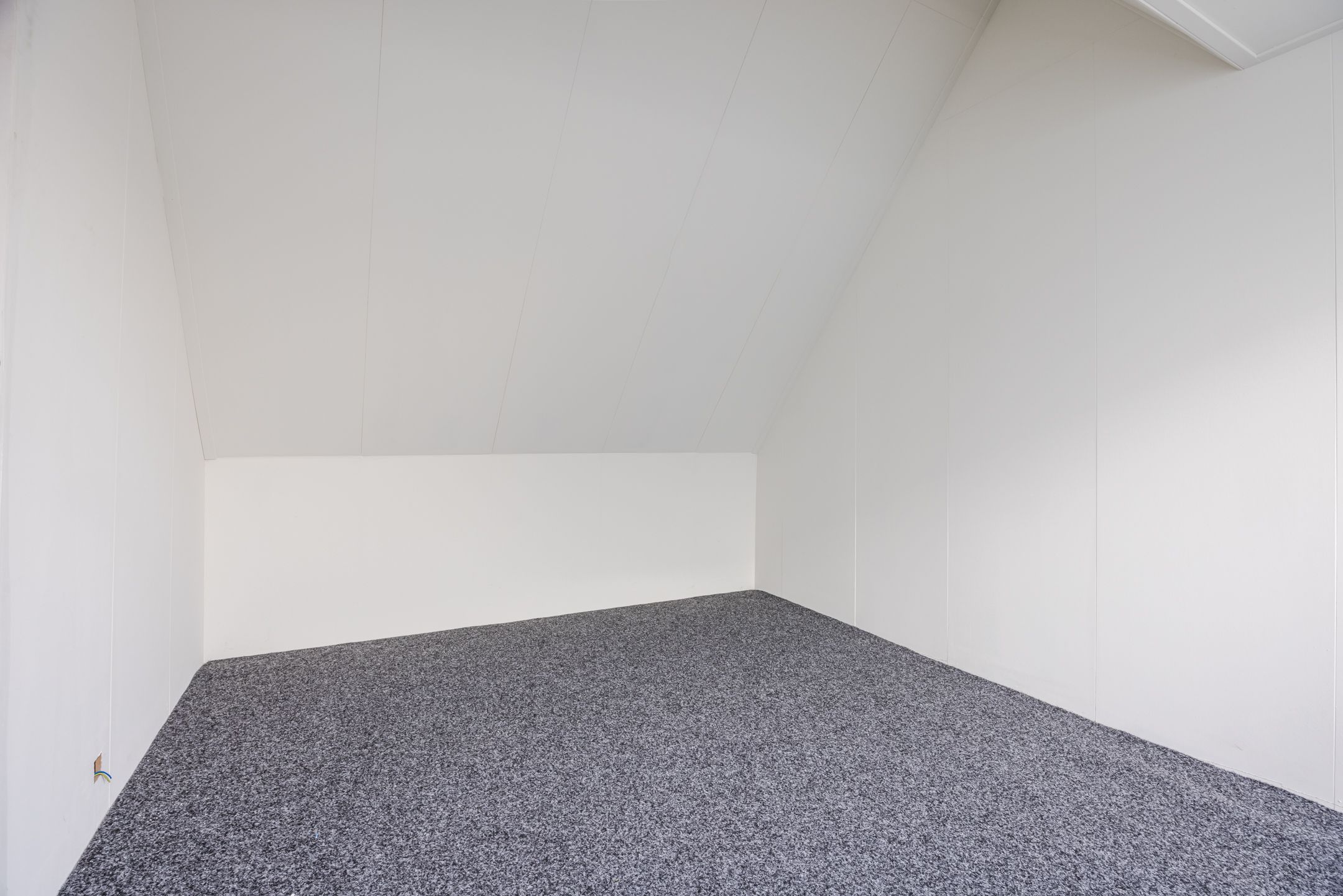 Foto 24 van Zwijndrechtsestraat 18