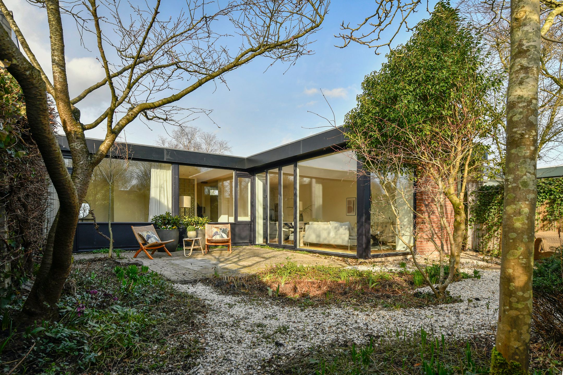 Buying a house in The Netherlands., Linnaeusdreef 23