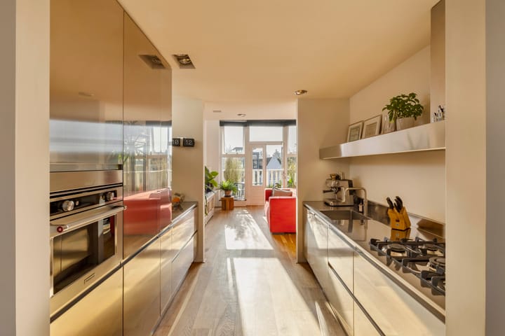 Photo 2 of Rapenburgerstraat 103-F