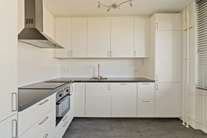 Photo 2 of Alkenoord 235