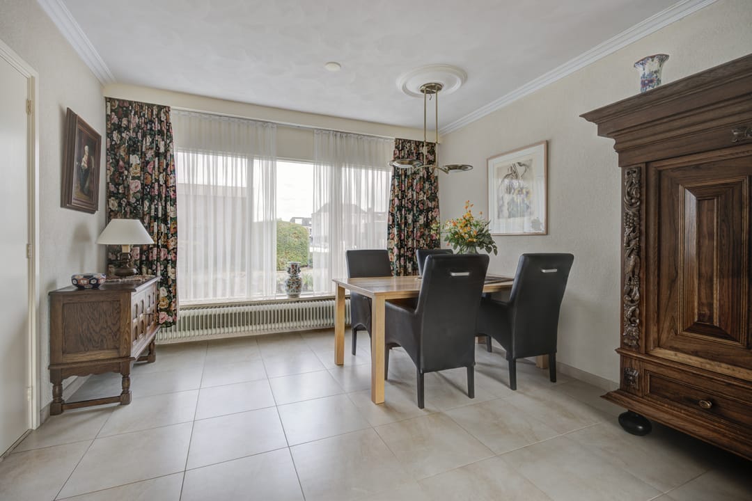 Photo 11 of Scheldelaan 12