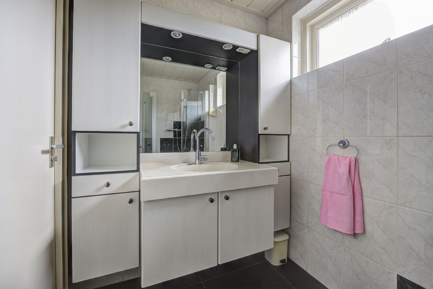 Photo 20 of Scheldelaan 12