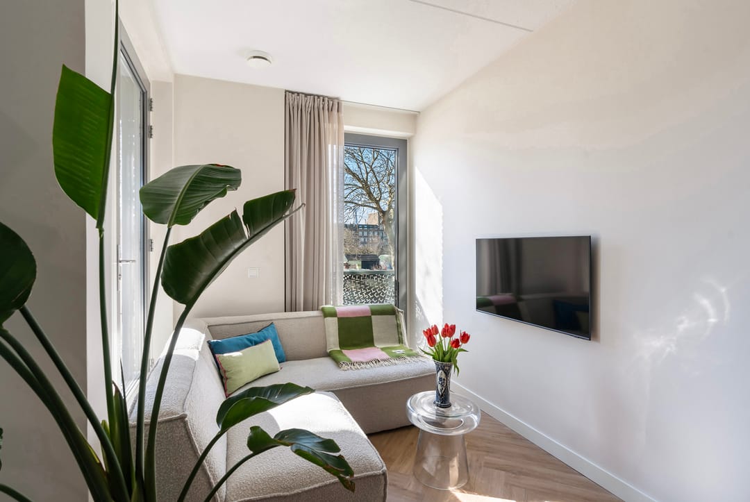 Foto 17 van Roentgenstraat 113