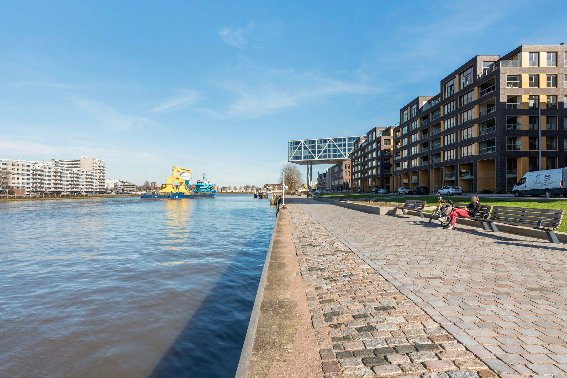 Foto 33 van Roentgenstraat 113