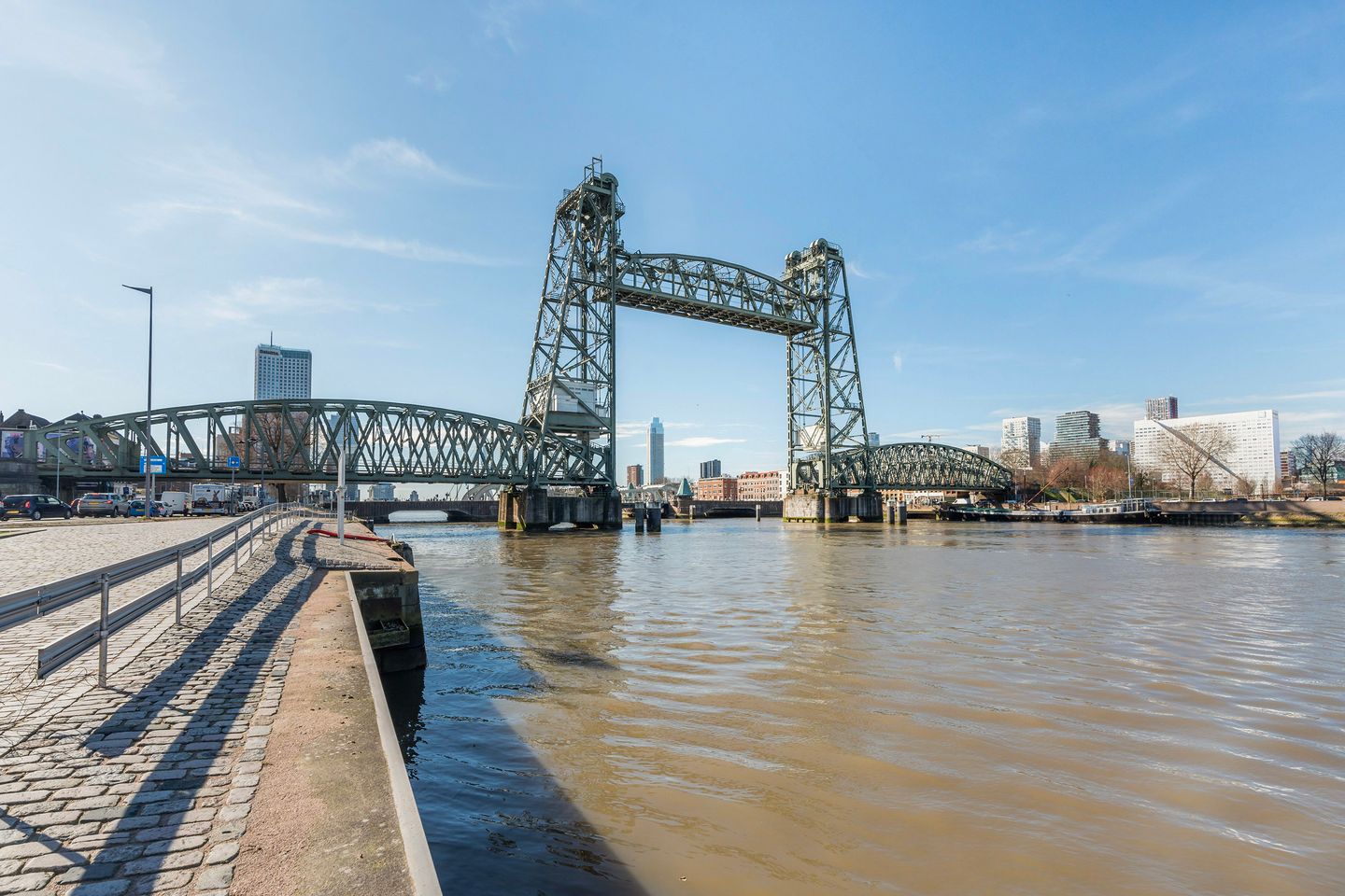 Foto 34 van Roentgenstraat 113