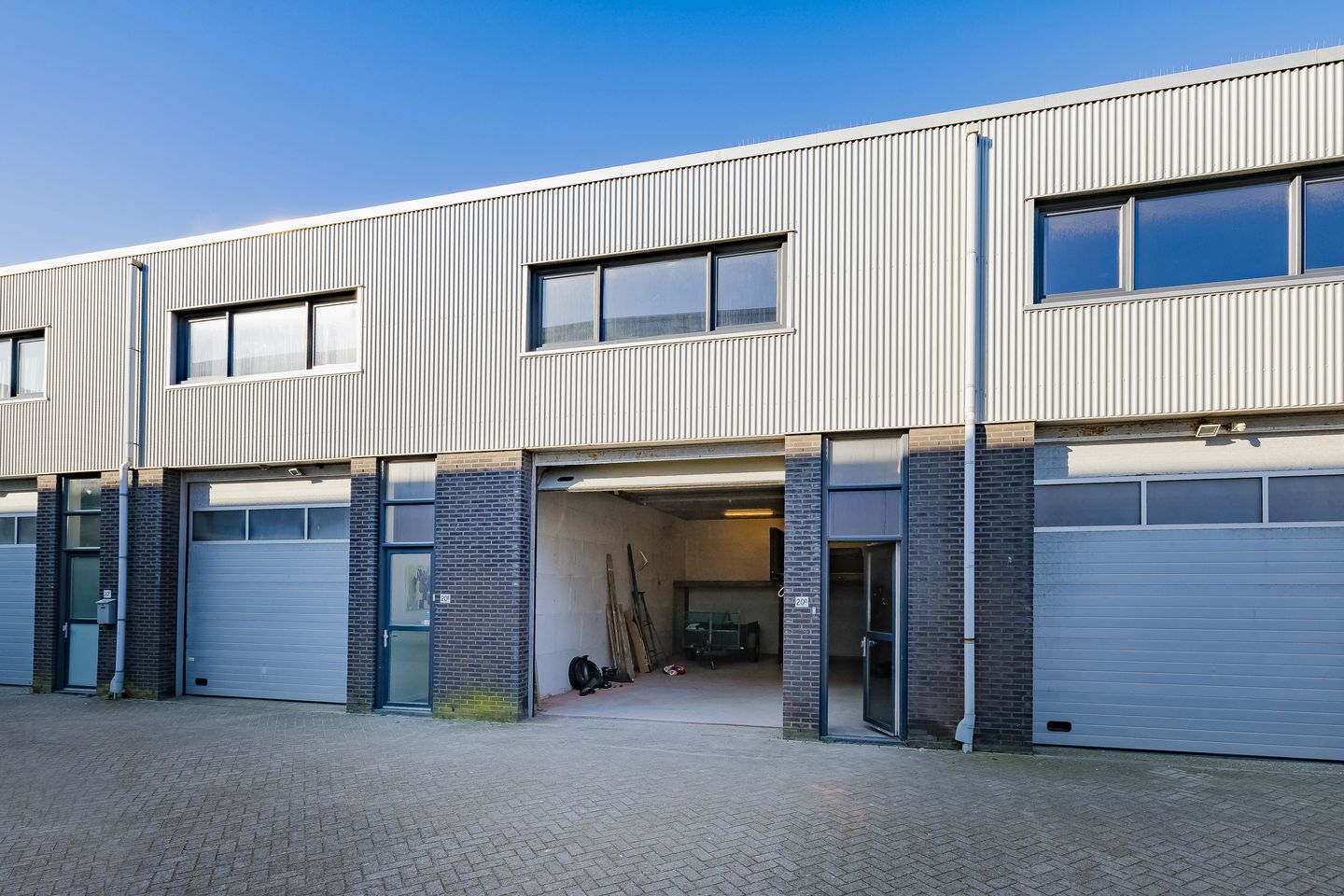 View photo 2 of Strandweg 20-D