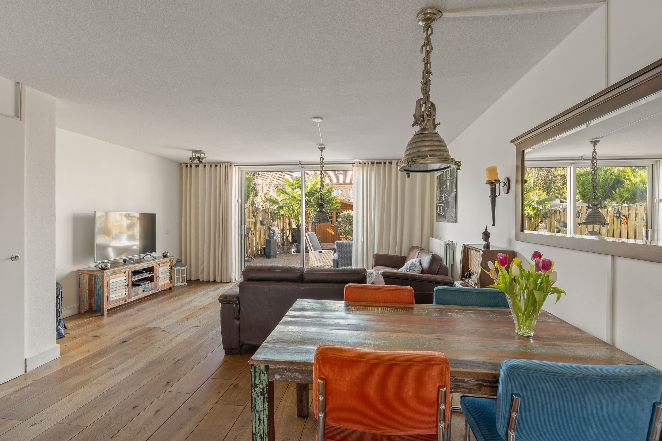 Foto 12 van Bronmos 3