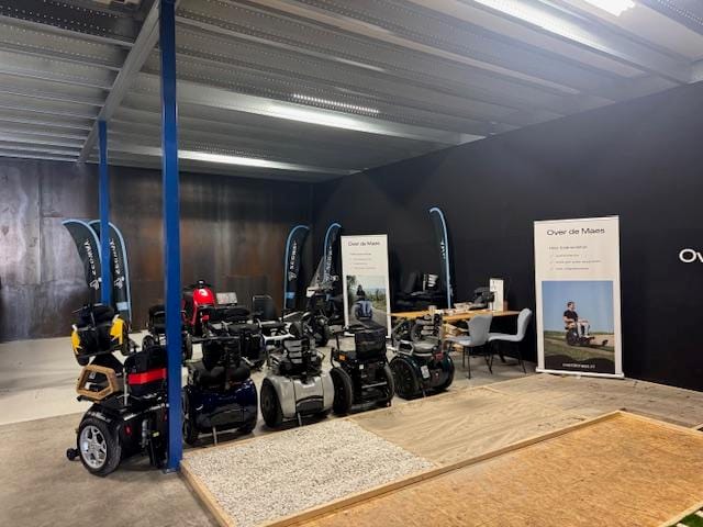 View photo 4 of Laagveld 17