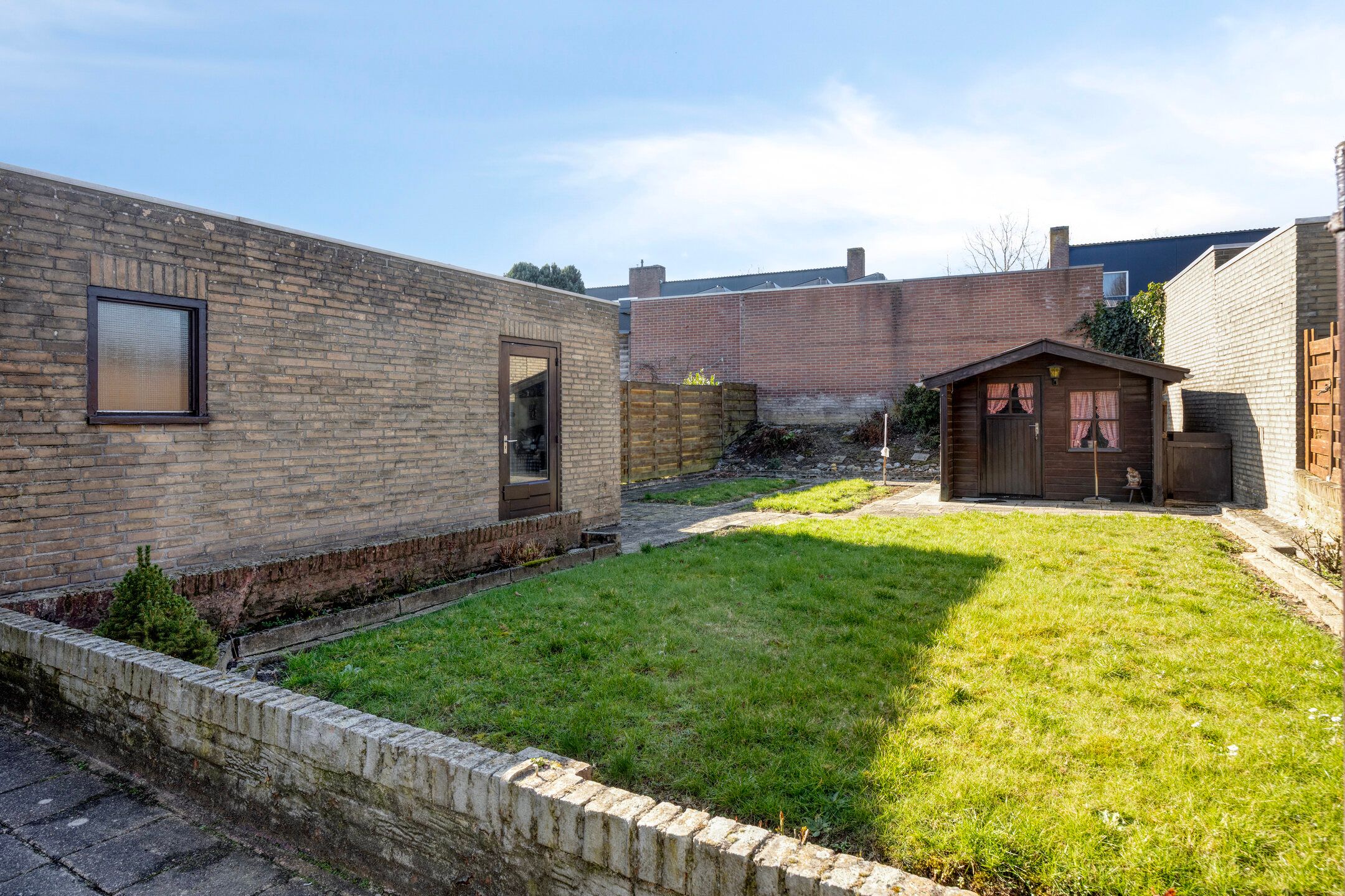 Photo 42 of Burg. Kengenstraat 32