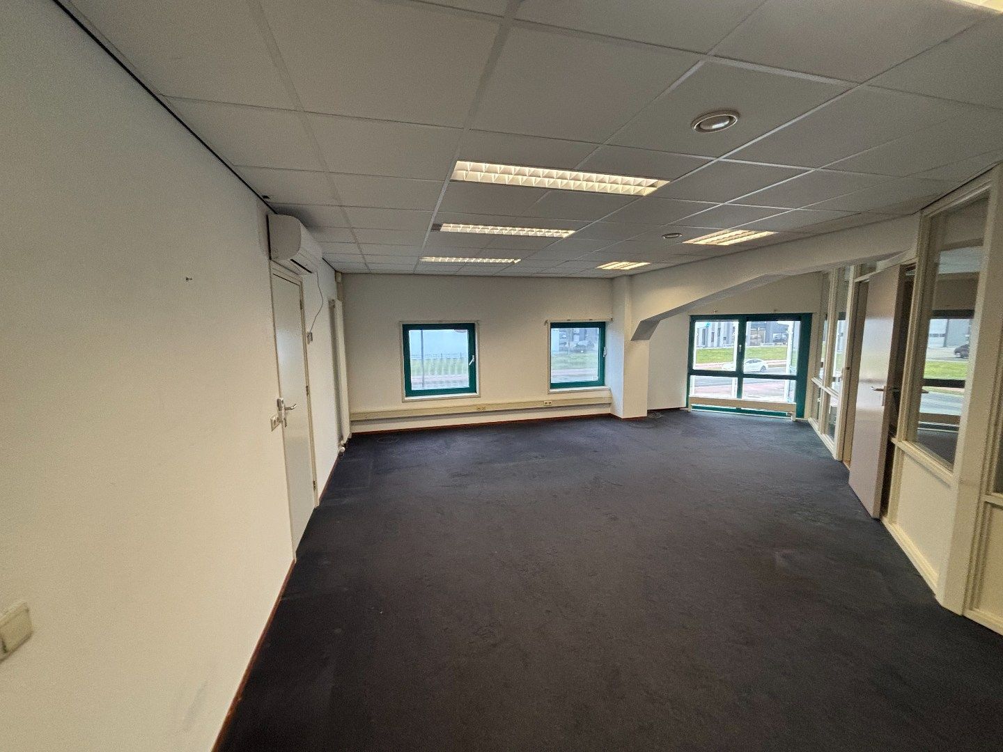 View photo 4 of Industrieweg Oost 9-c