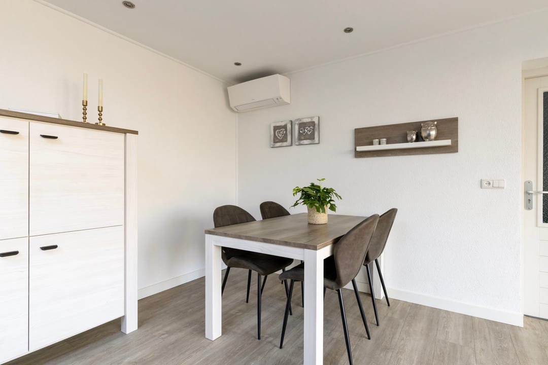 Photo 17 of Hoofdstraat 57