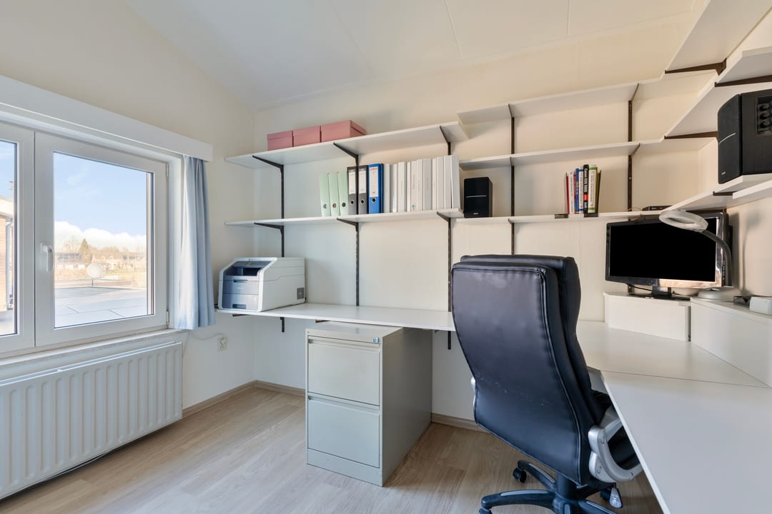 Photo 26 of Hoofdstraat 57