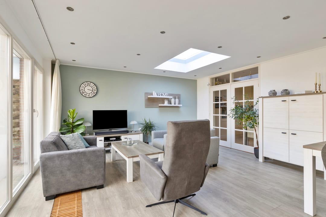 Photo 16 of Hoofdstraat 57