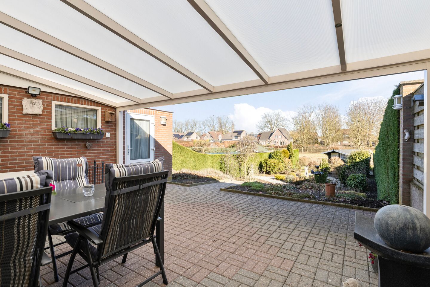 Photo 34 of Hoofdstraat 57