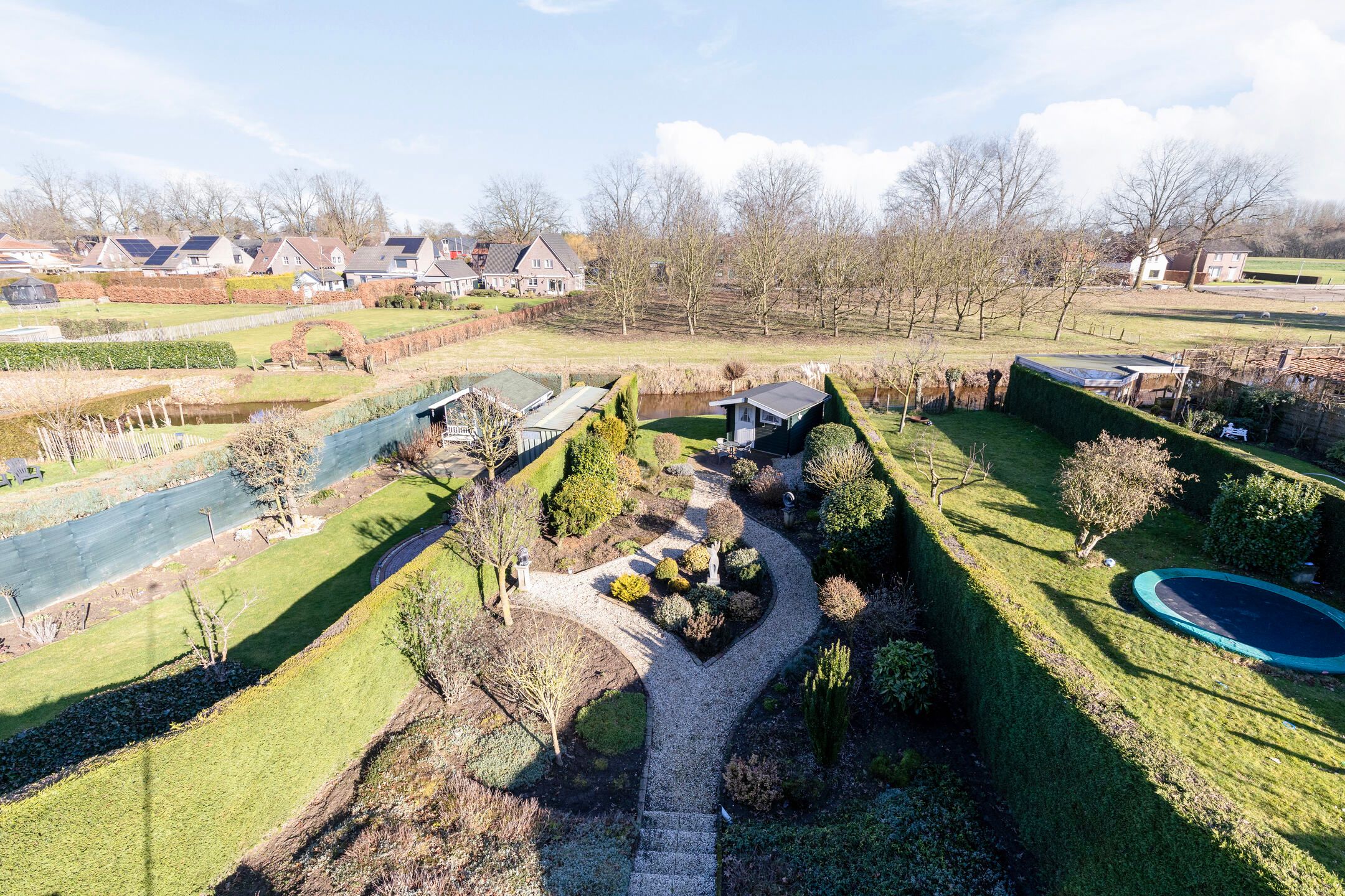 Photo 45 of Hoofdstraat 57