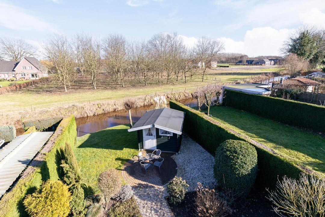 Photo 46 of Hoofdstraat 57