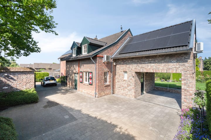 Foto 2 van Vroelenstraat 3