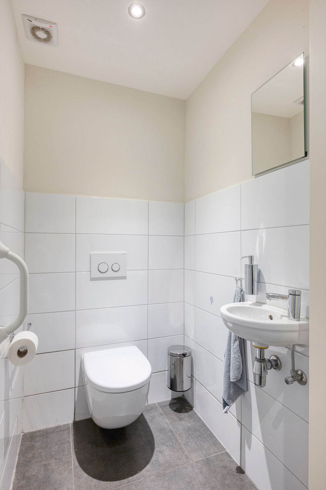 Foto 13 van Vroelenstraat 3