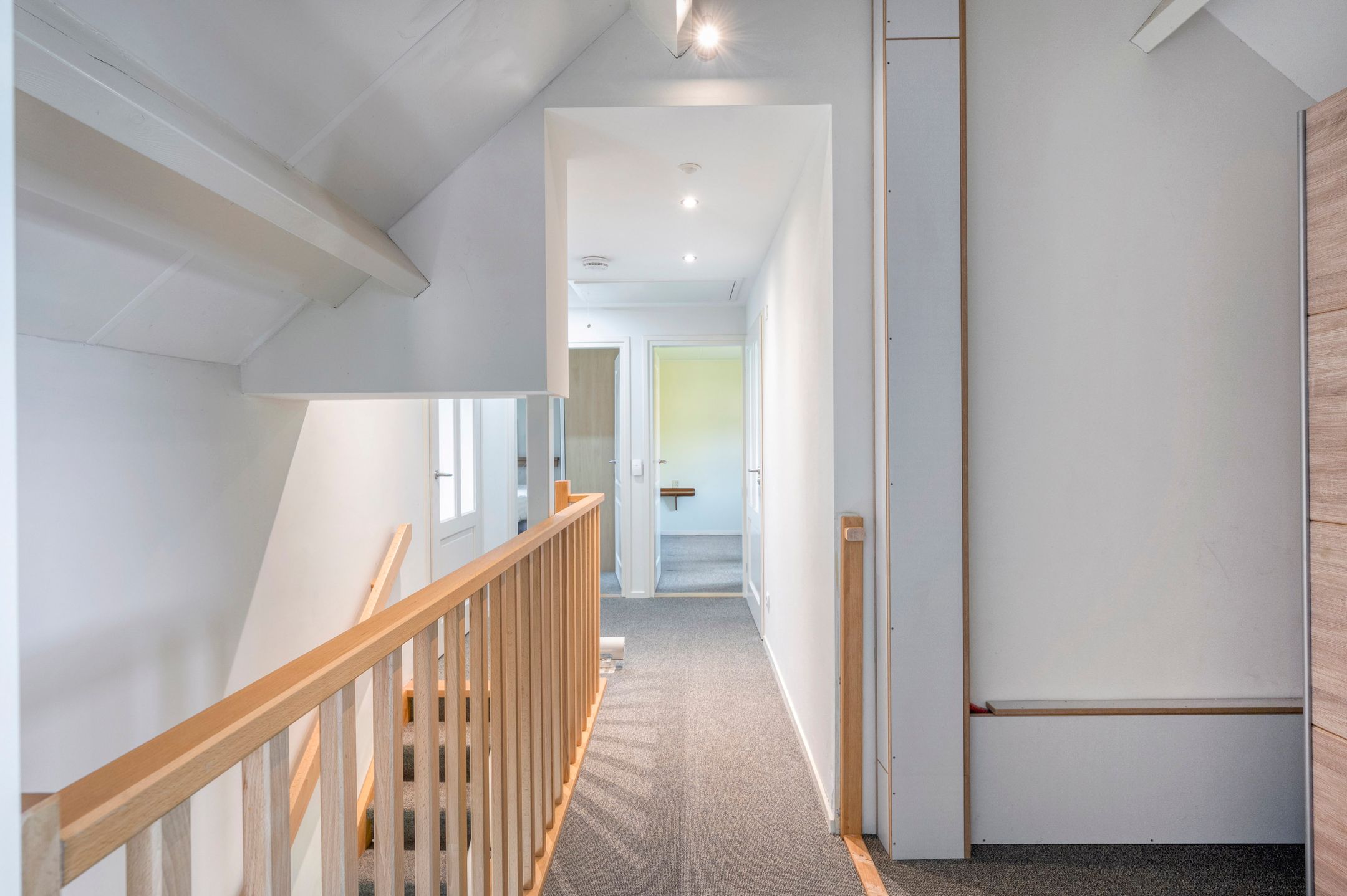 Foto 15 van Vroelenstraat 3