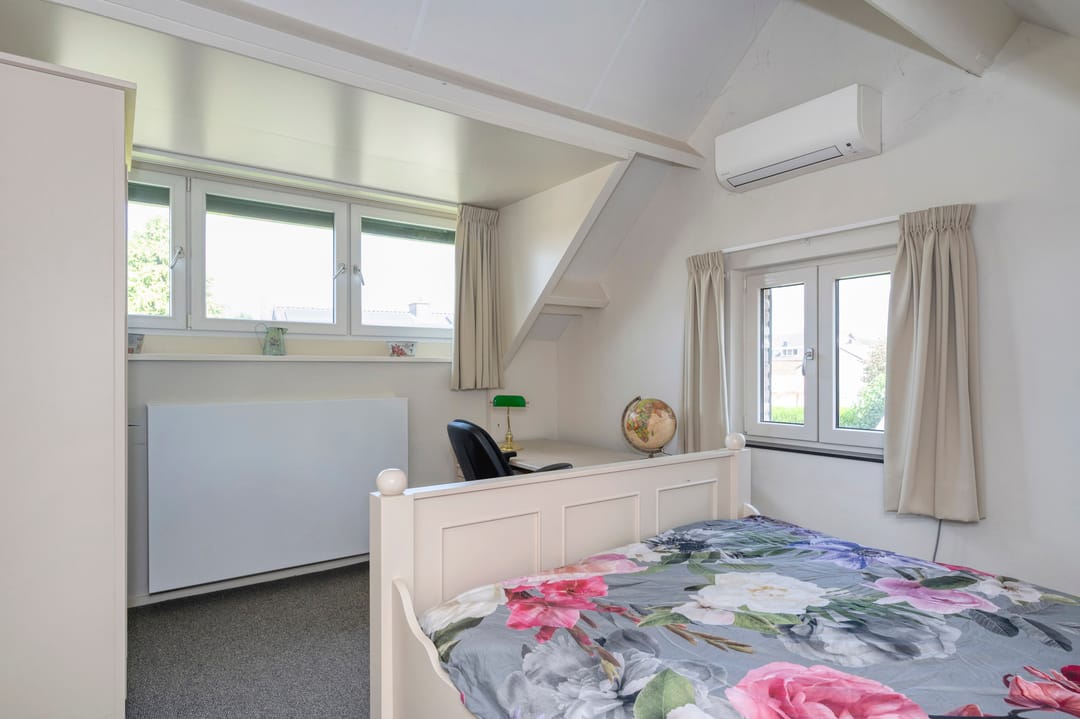 Foto 16 van Vroelenstraat 3