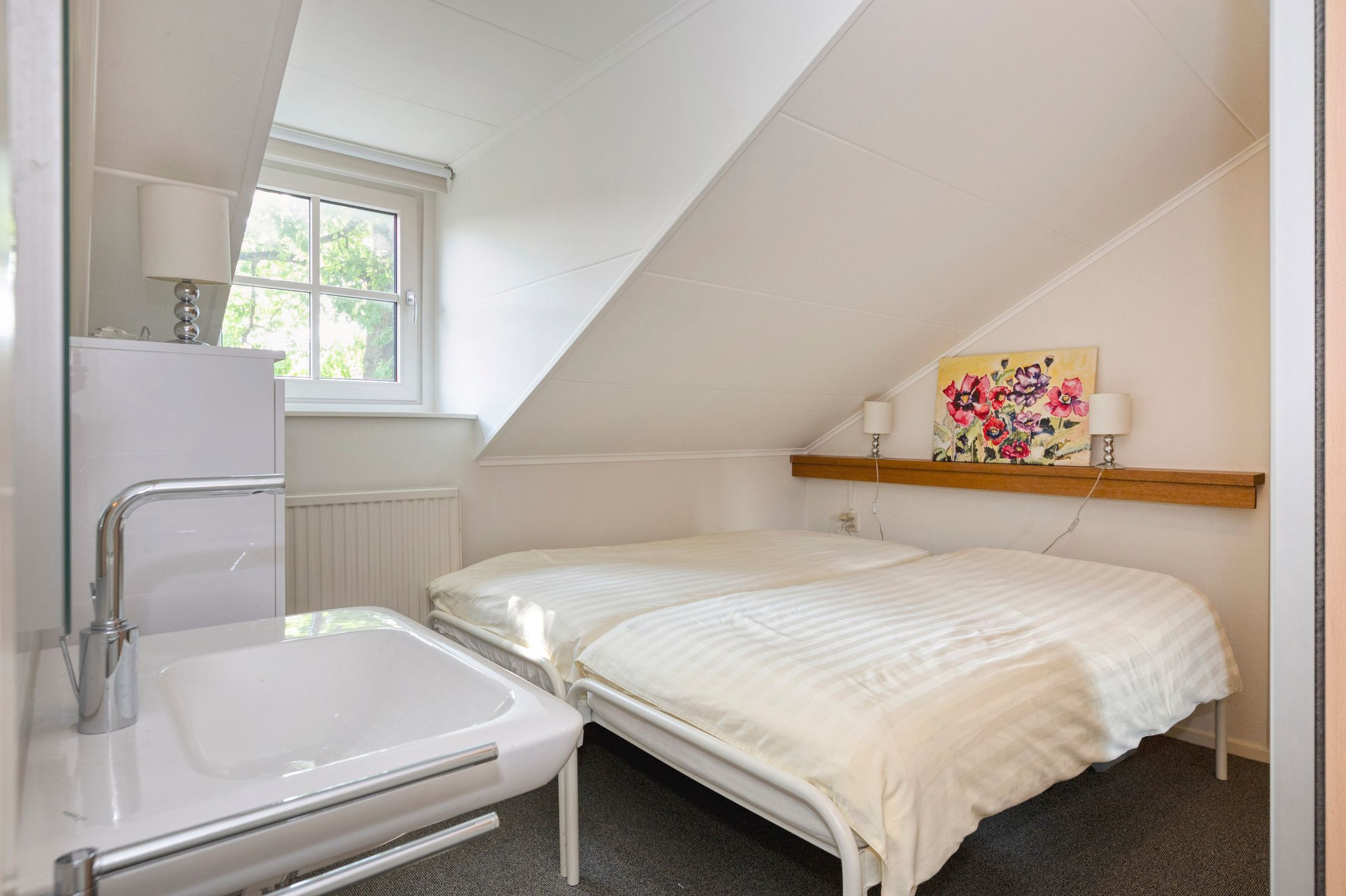 Foto 18 van Vroelenstraat 3