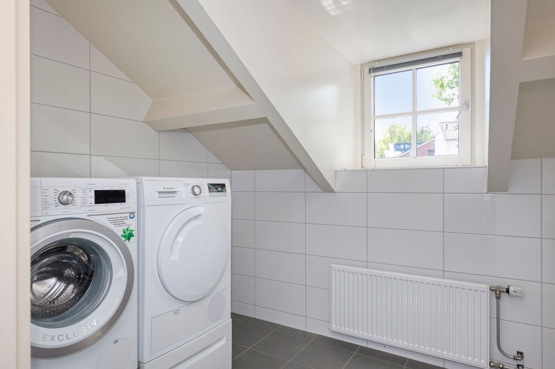 Foto 27 van Vroelenstraat 3