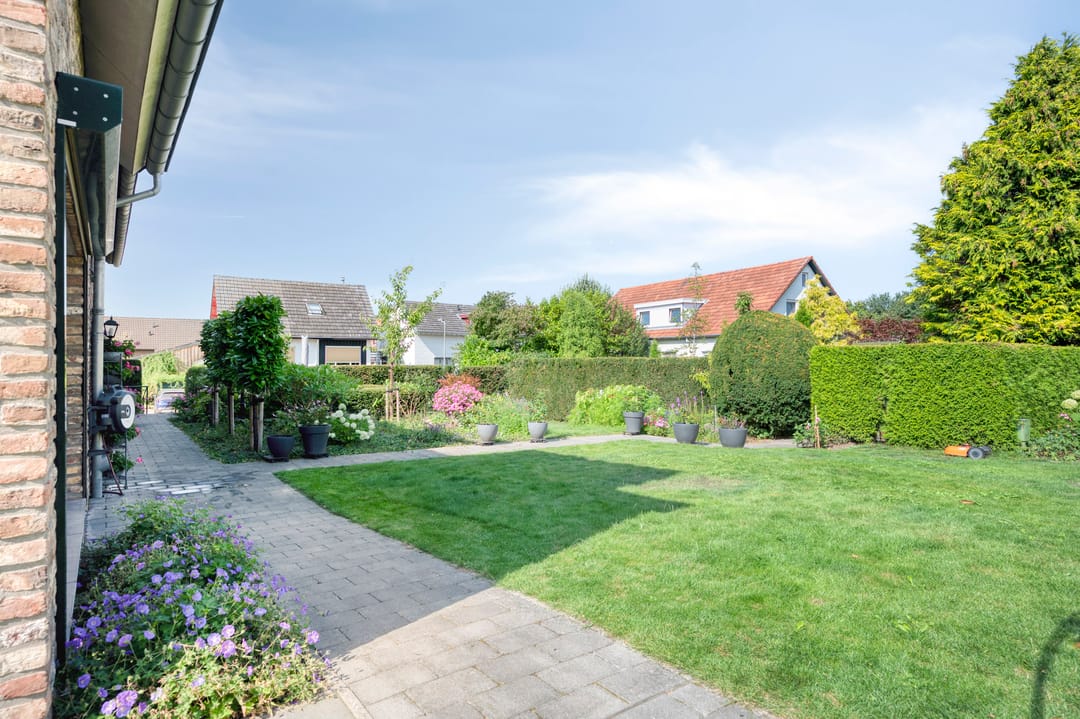 Foto 41 van Vroelenstraat 3