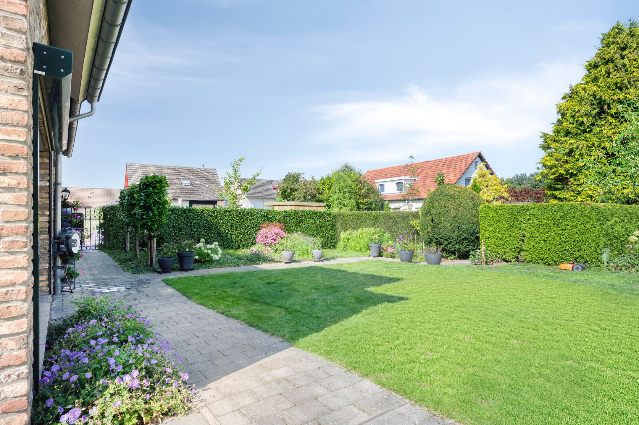 Foto 42 van Vroelenstraat 3