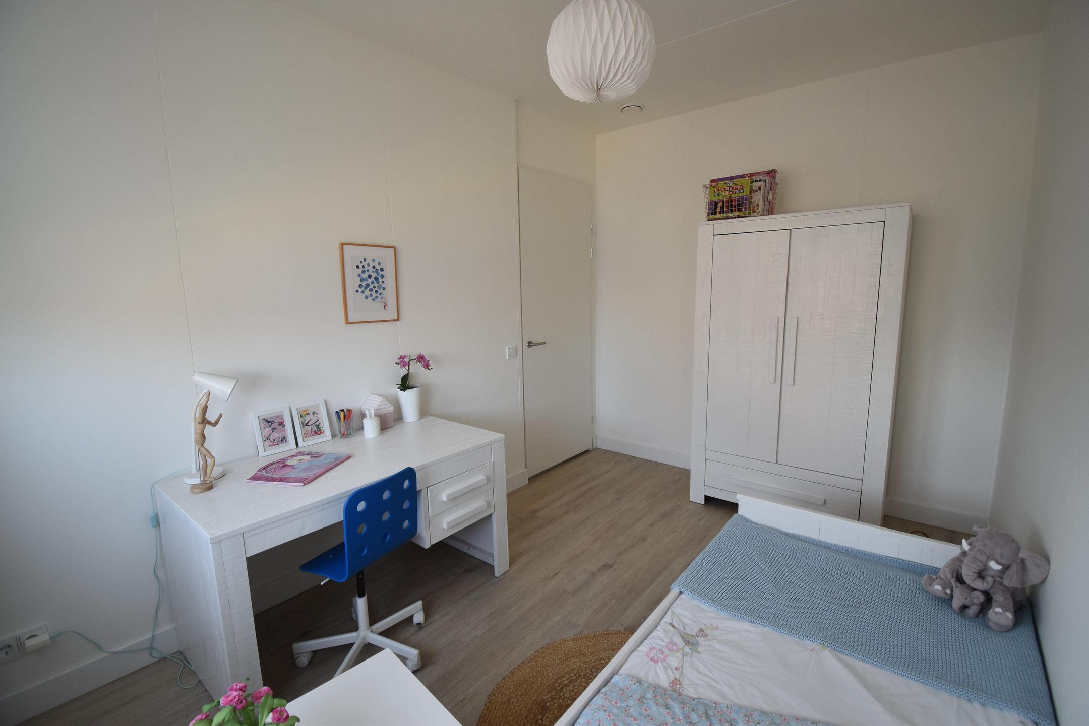 Foto 21 van Weegbree 15