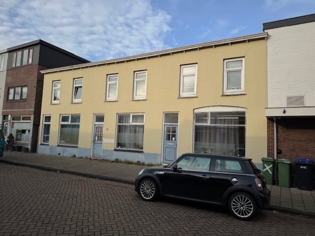 Foto 2 van Trompstraat 18