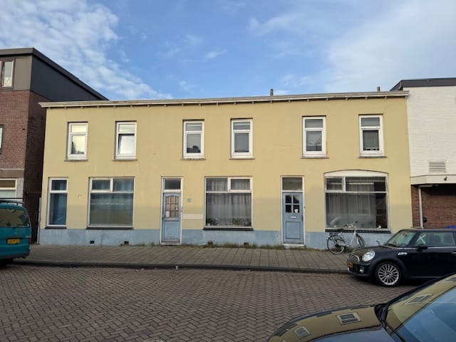 Foto 3 van Trompstraat 18