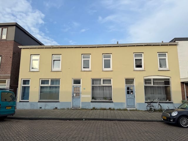 Foto 5 van Trompstraat 18