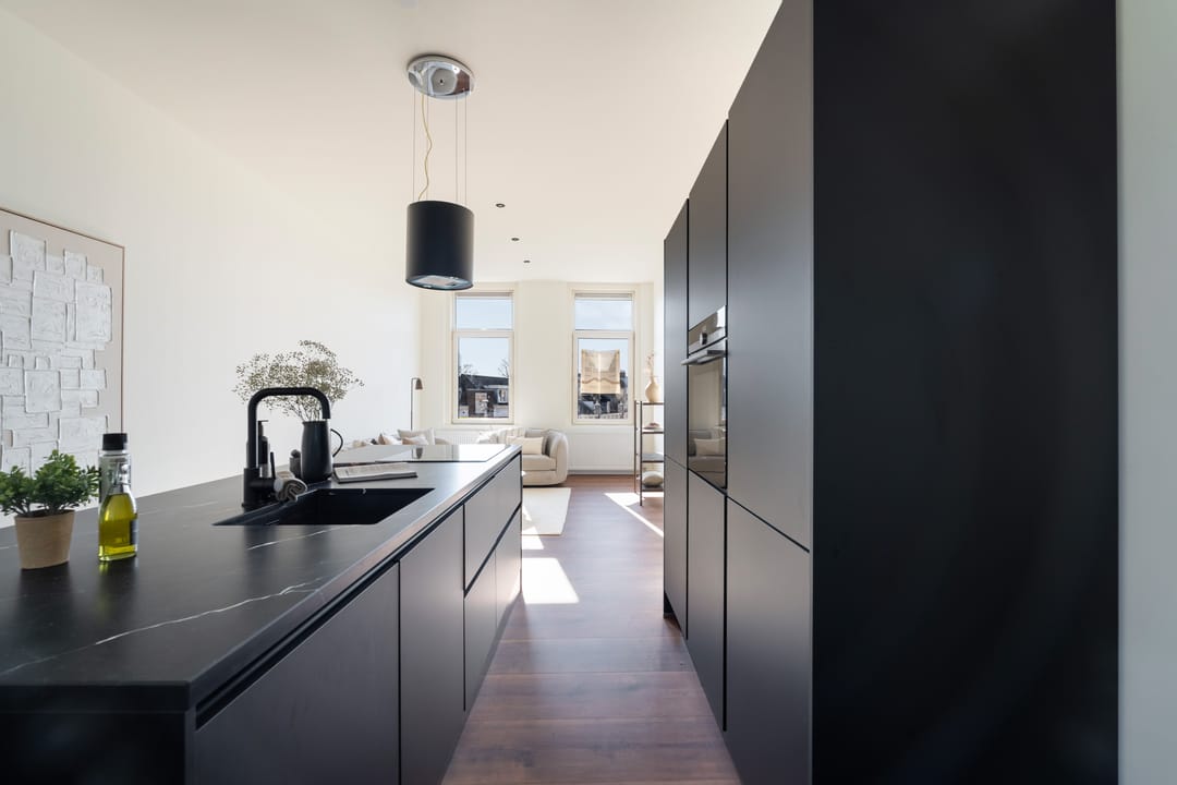 Photo 13 of 1e Middellandstraat 75-B02