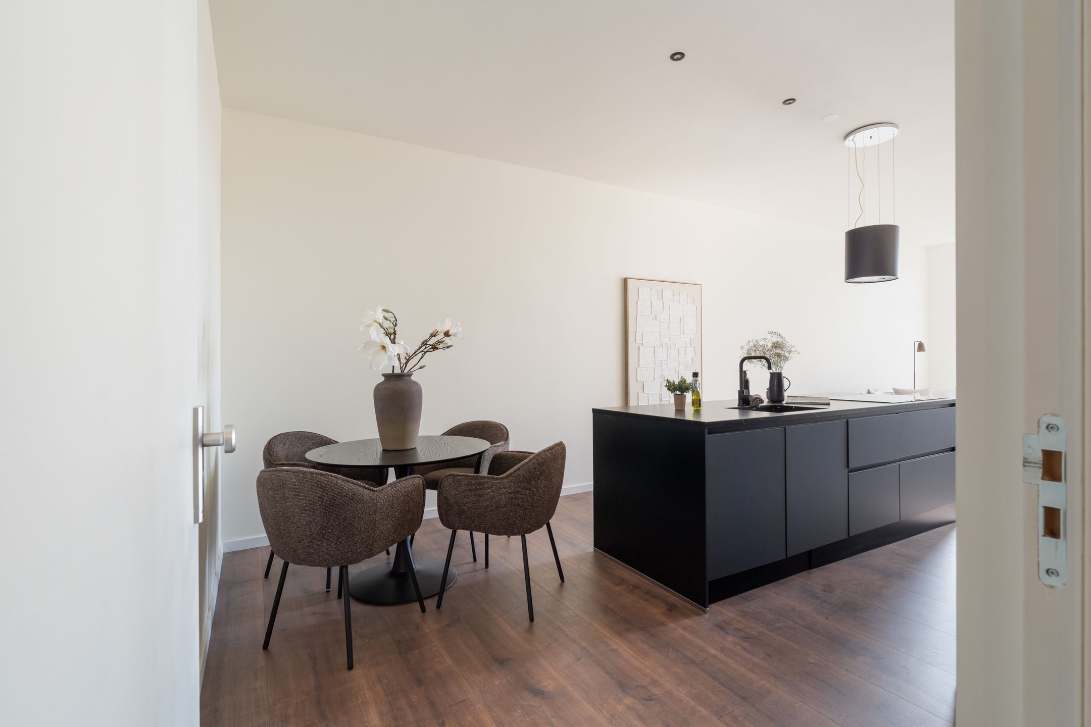 Photo 9 of 1e Middellandstraat 75-B02