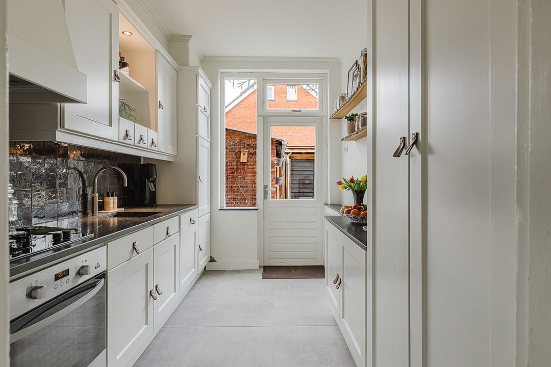 Photo 22 of Meidoornstraat 2