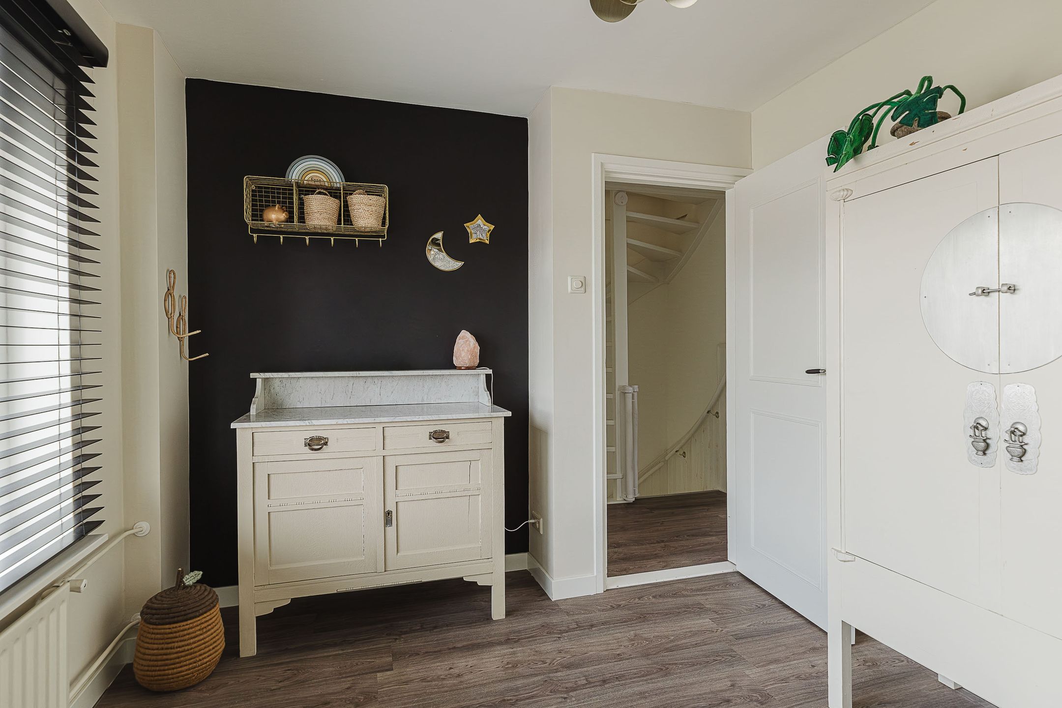 Photo 36 of Meidoornstraat 2