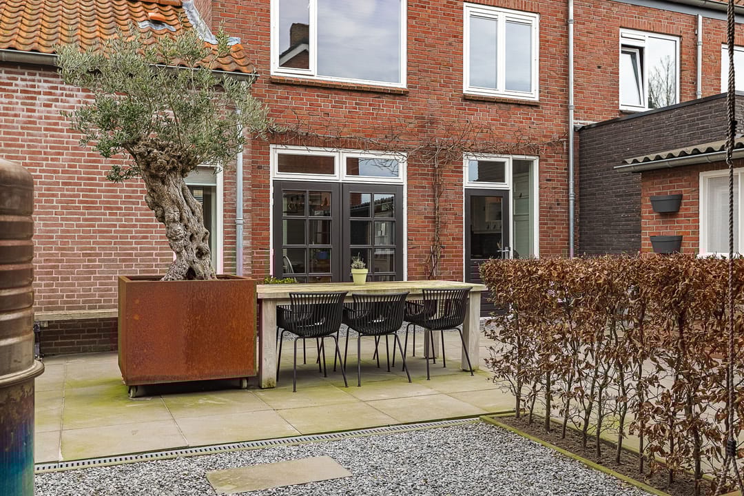 Photo 46 of Meidoornstraat 2