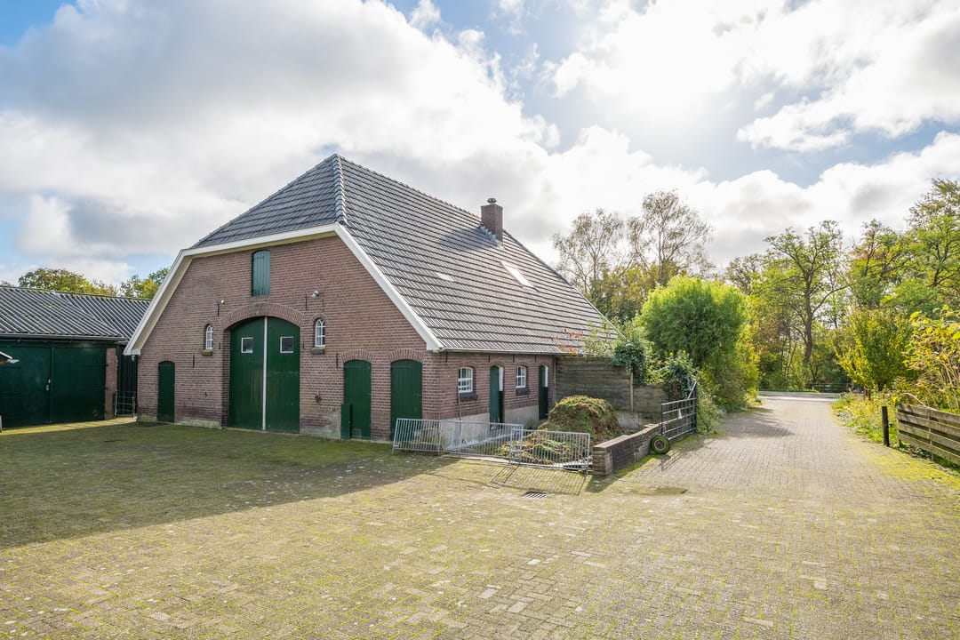 Foto 26 van Ruurloseweg 73