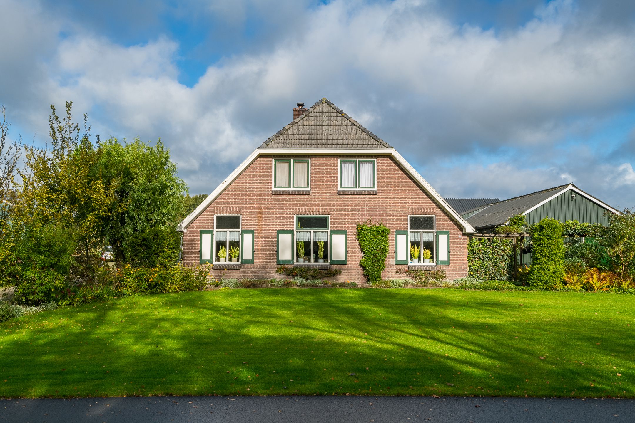 Foto 42 van Ruurloseweg 73