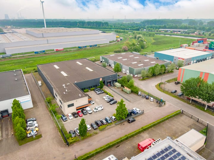 Visserijweg 2, Oosterhout (NB)