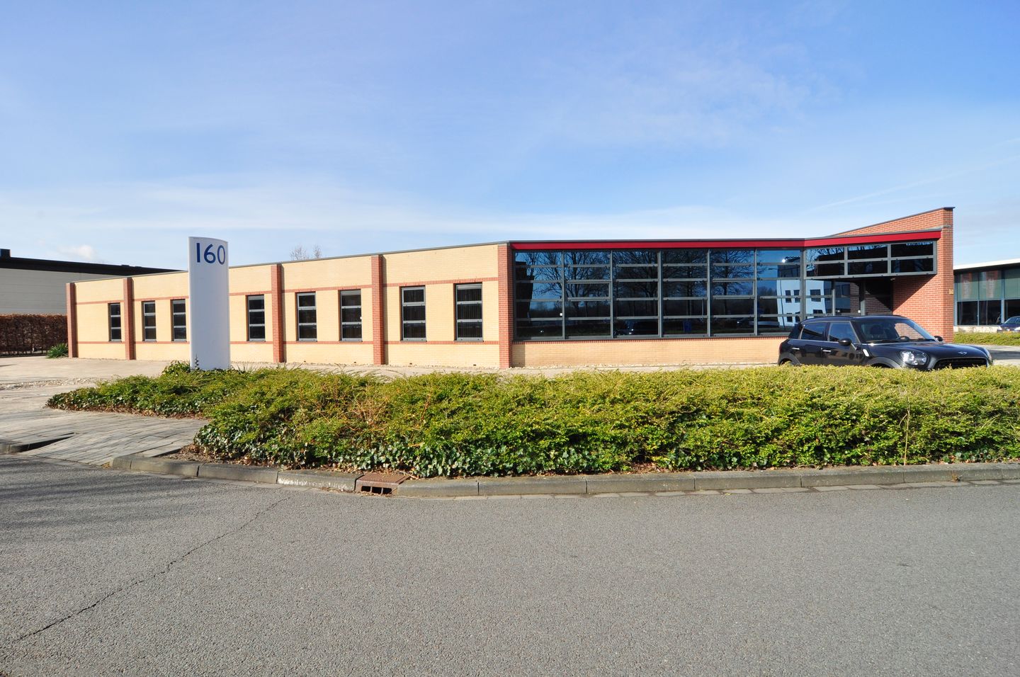 View photo 1 of Blankenstein 160