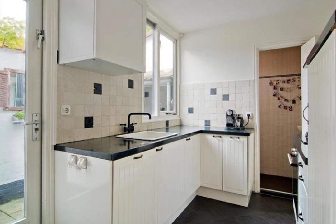 Photo 17 of Leeuwenhofje 2