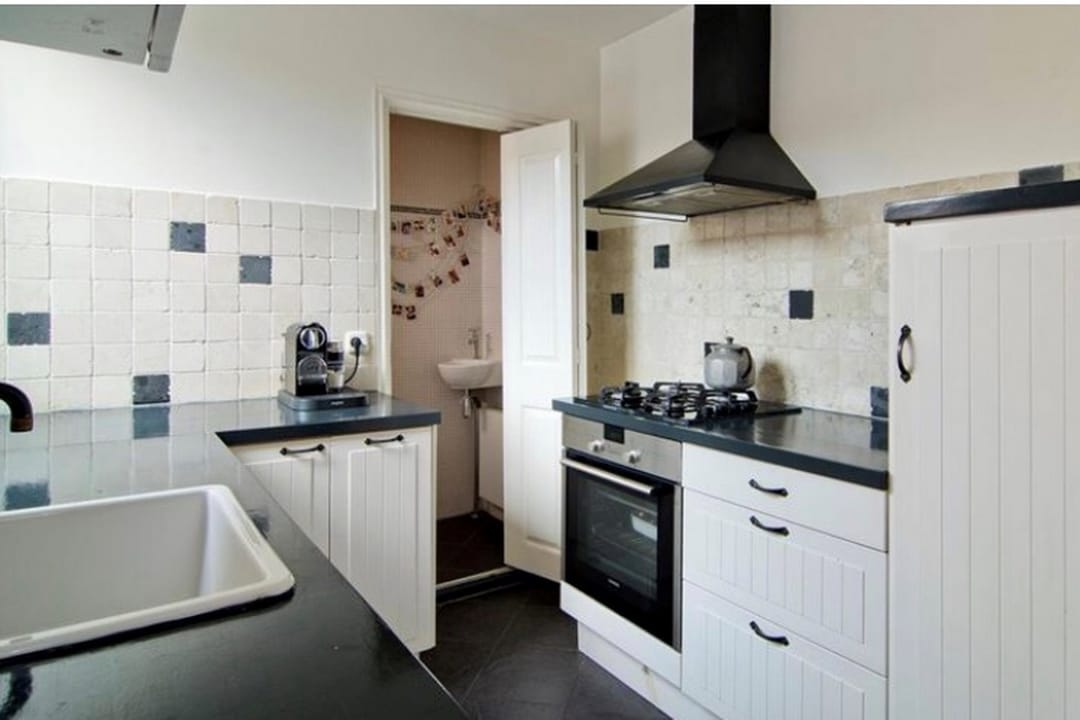 Photo 16 of Leeuwenhofje 2